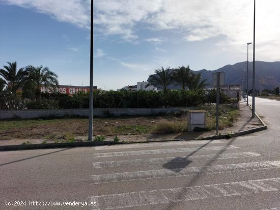 TERRENO URBANO - ALICANTE