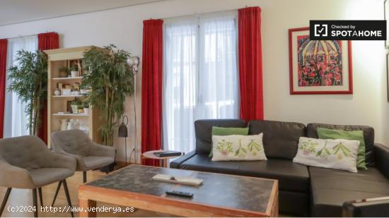 Apartamento de 2 dormitorios en alquiler en Madrid - MADRID