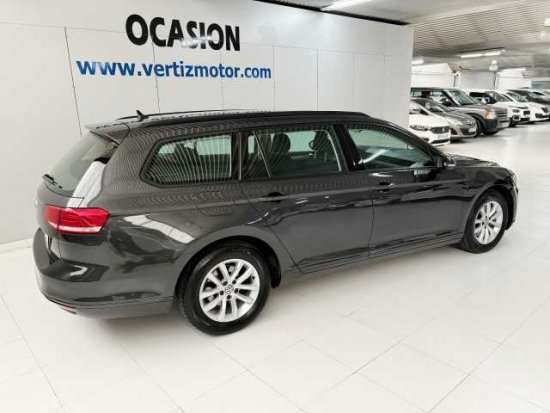 VW Passat Variant Diesel ( 1.6TDI Advance DSG7 120CV )  - Astigarraga