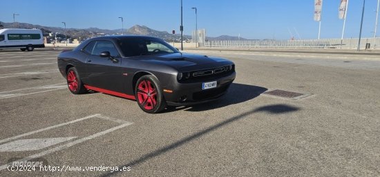 Dodge Challenger SXT RWD de 2015 con 56.300 Km por 39.000 EUR. en Malaga