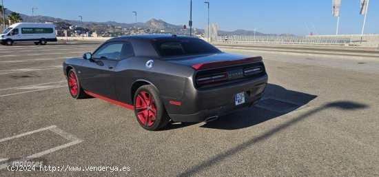 Dodge Challenger SXT RWD de 2015 con 56.300 Km por 39.000 EUR. en Malaga