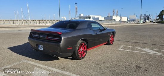 Dodge Challenger SXT RWD de 2015 con 56.300 Km por 39.000 EUR. en Malaga