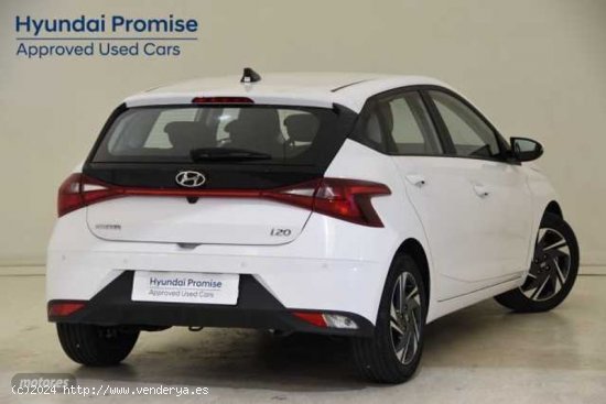 Hyundai i20 1.0 TGDI Klass 100 de 2023 con 18.050 Km por 14.670 EUR. en Sevilla