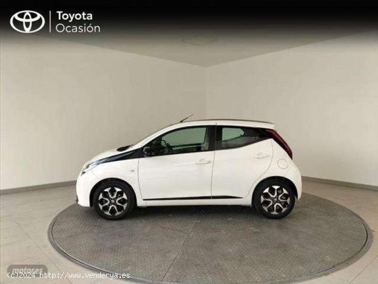 Toyota Aygo 70 X-play de 2018 con 66.354 Km por 10.800 EUR. en MADRID