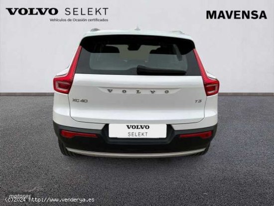 Volvo XC40 XC40 T3 Business Plus Manual de 2020 con 97.964 Km por 25.500 EUR. en Badajoz