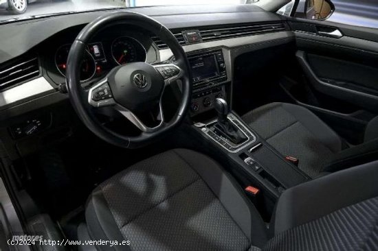 Volkswagen Passat Variant 1.6tdi Business Dsg7 de 2020 con 98.096 Km por 19.890 EUR. en Madrid