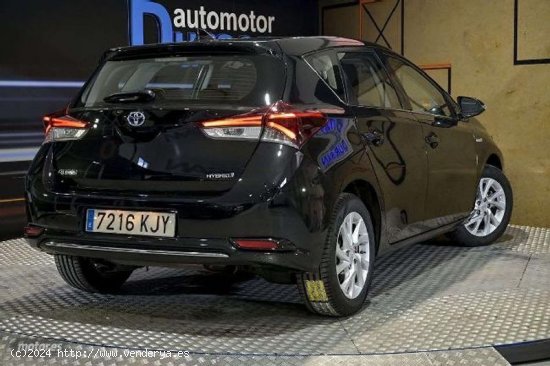 Toyota Auris 1.8 140h Hybrid Active de 2018 con 29.001 Km por 17.790 EUR. en Madrid