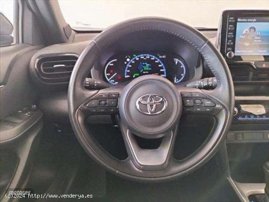 Toyota Yaris Cross 120h Active Tech de 2023 con 12.437 Km por 25.800 EUR. en MADRID