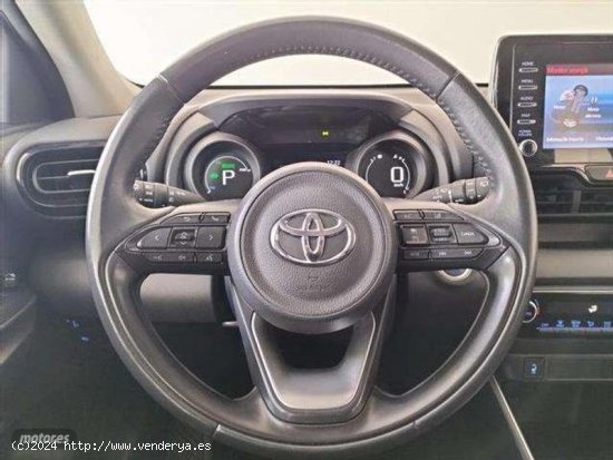 Toyota Yaris 120h 1.5 Style de 2022 con 58.362 Km por 20.490 EUR. en MADRID