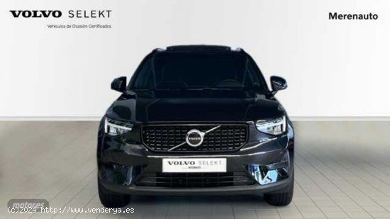 Volvo XC40 2.0 B3 PLUS DARK AUTO 163 5P de 2024 con 1 Km por 41.900 EUR. en A Coruna