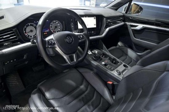 Volkswagen Touareg 3.0tdi V6 Bmt Premium 240 Tiptronic de 2020 con 104.889 Km por 42.790 EUR. en Mad