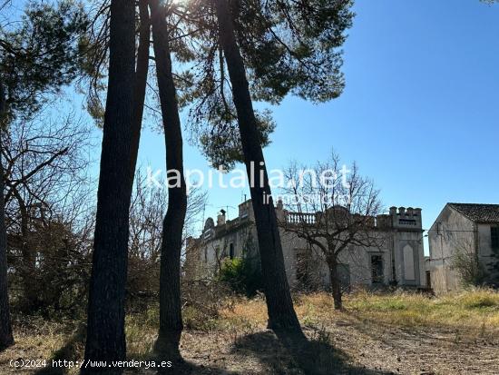 Finca emblematica a la venta en Ontinyent, en la urbanización del Pilar. - VALENCIA