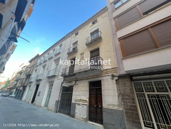 Casa a a venta en Ontinyent, en la calle mayor - VALENCIA