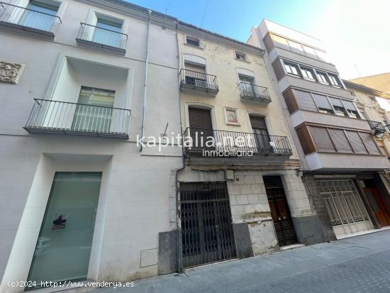 Casa a a venta en Ontinyent, en la calle mayor - VALENCIA