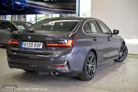 BMW Serie 3 320 320ia de 2019 con 39.100 Km por 29.990 EUR. en Madrid
