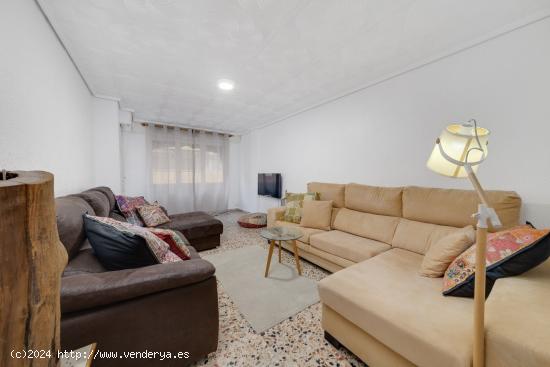  Apartamento en la Playa de los Locos - ALICANTE 