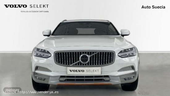Volvo V 90 familiar 2.0 D4 VOR 4WD AUTO 5P de 2019 con 99.153 Km por 36.900 EUR. en Guipuzcoa