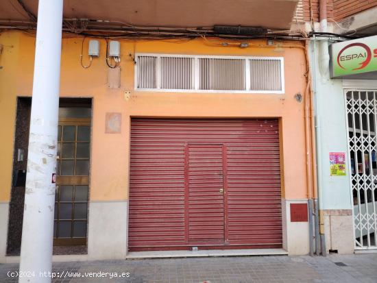  Local comercial en alquiler en una de las mejores zonas de Llíria - VALENCIA 