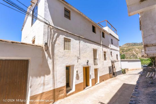 Encantadora casa de pueblo en venta en Cadiar, La Alpujarra - GRANADA