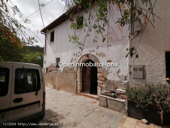  Casa  para reformar en zona els Vinyals - BARCELONA 