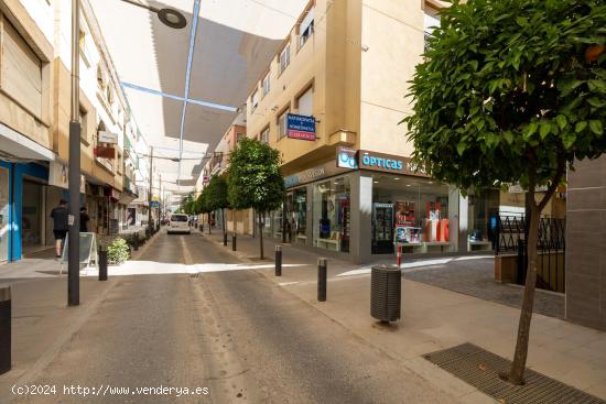 Se Vende en Huetor Tajar - GRANADA