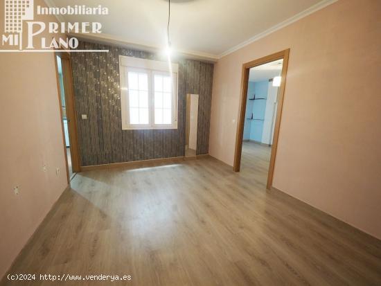  *¡OFERTA! Oficina, en pleno centro, 58m2 en la zona centro de Tomelloso, por solo 43.000€* - CIUD 