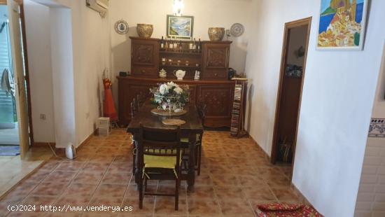 CASA EN PLAYA DE DAIMUZ GRAN OPORTUNIDAD - VALENCIA