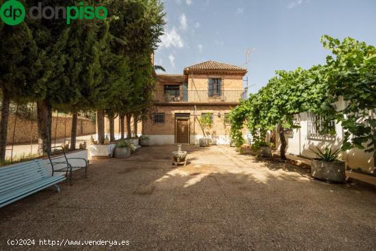 Magnifica finca de 15 ha. con Casa Cortijo  Los Carmencillos  en Aynadamar - GRANADA