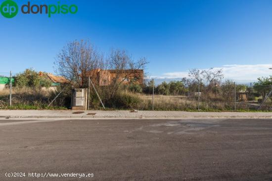 ¿Estás buscando un terreno para hacer la casa de tus sueños en un emplazamiento envidiable?. - GR