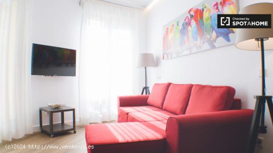 Apartamento de 2 dormitorios con balcón en alquiler en Palos de Moguer - MADRID