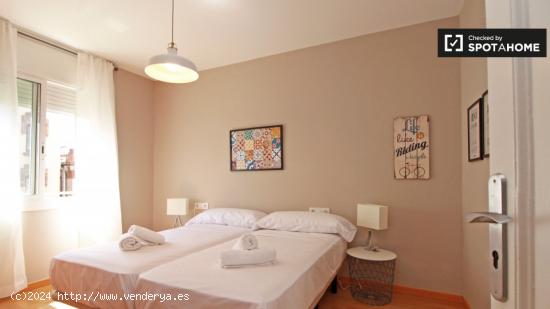 Elegante apartamento de 4 dormitorios en alquiler en Horta-Guinardó - BARCELONA