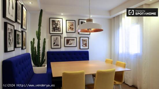 Elegante apartamento de 3 dormitorios en alquiler en Barri Gòtic - BARCELONA