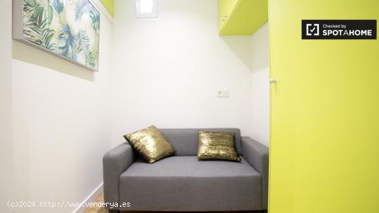 Acogedor apartamento de 1 dormitorio en alquiler en Lavapiés, cerca del metro - MADRID