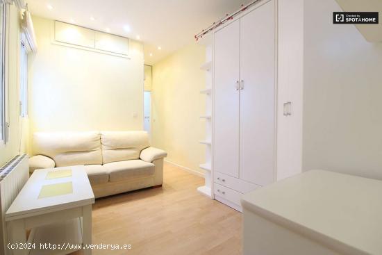  Tidy apartamento de 1 dormitorio en alquiler en Tetuán - MADRID 