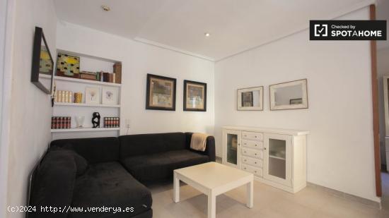 Moderno apartamento de 1 dormitorio con terraza en alquiler cerca de la playa en Poblats Marítims -