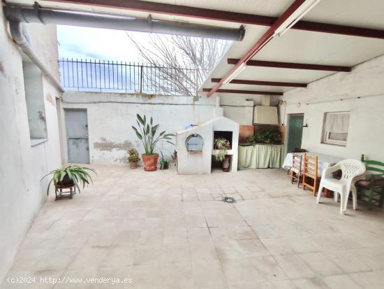  MARAVILLOSA CASA A TAN SOLO 2 MIN DE ORIHUELA CON PATIO AMPLIO, REFORMADA Y MUY ECONÓMICA ¡VISITEL 