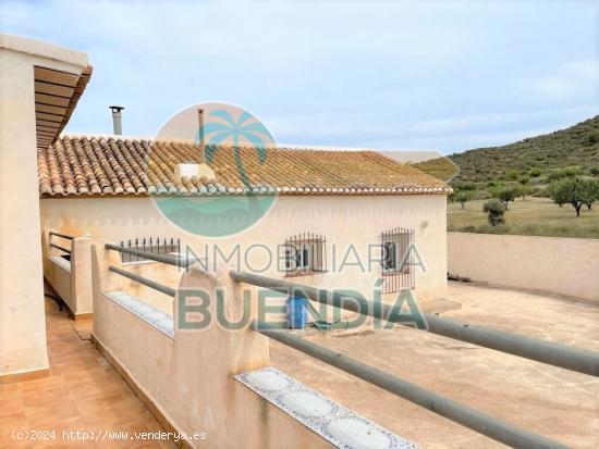 CASA RURAL REFORMADA CON TERRENO EN LA ZONA  LOS PUERTOS DE SANTA BARBARA - MURCIA