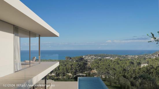 VILLA DE DISEÑO CON VISTAS PANORÁMICAS AL MAR - ALICANTE