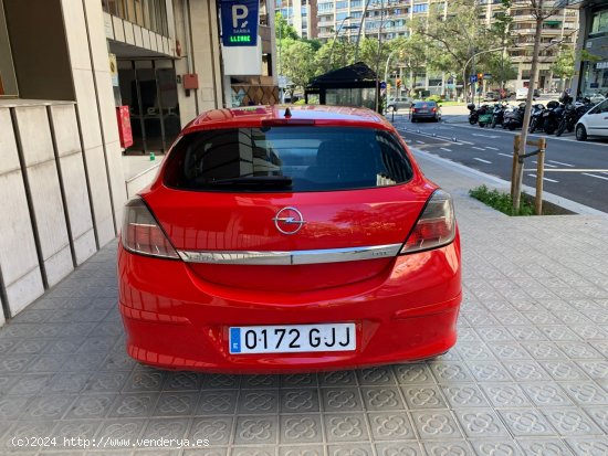 Opel Astra GTC 1.7 CDTi Sport - Barcelona