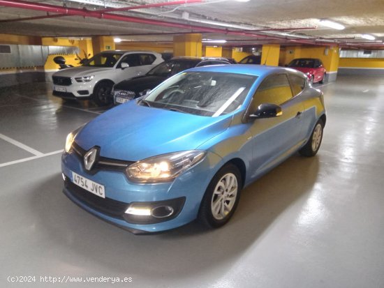  Renault Megane Limited Energy TCe 115 S&S Euro 6 - Barcelona 