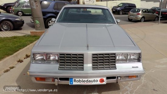 Oldsmobile Cutlass Supreme 5.7 v8 de 1981 con 106.376 Km por 6.900 EUR. en Madrid