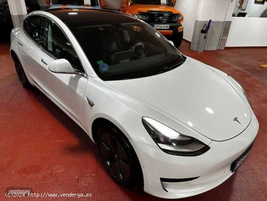 Tesla Model 3 3 Standard RWD Plus de 2019 con 99.000 Km por 28.000 EUR. en Madrid