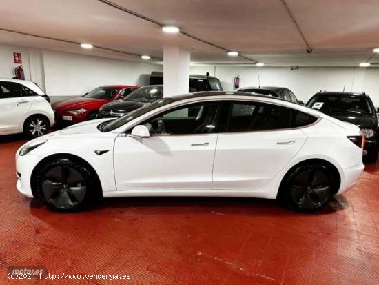 Tesla Model 3 3 Standard RWD Plus de 2019 con 99.000 Km por 28.000 EUR. en Madrid