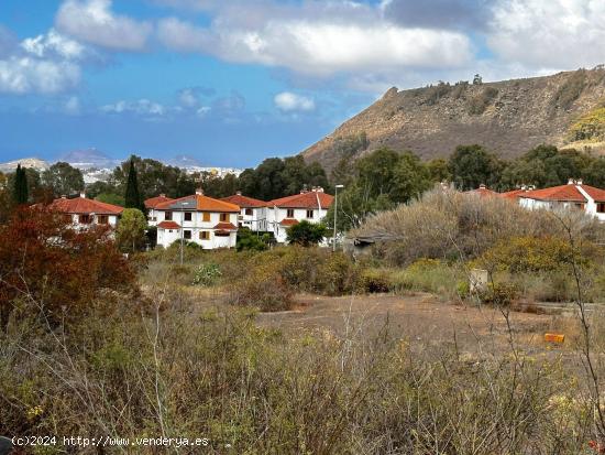 VENDO TERRENO RUSTICO URBANIZABLE - LAS PALMAS