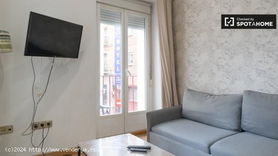 Elegante apartamento de 3 dormitorios en alquiler, cerca del Palacio Real, en Malasaña - MADRID