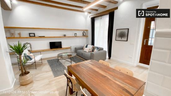 Apartamento de 2 dormitorios en alquiler cerca del Mercado Central de Valencia en Ciutat Vella - VAL