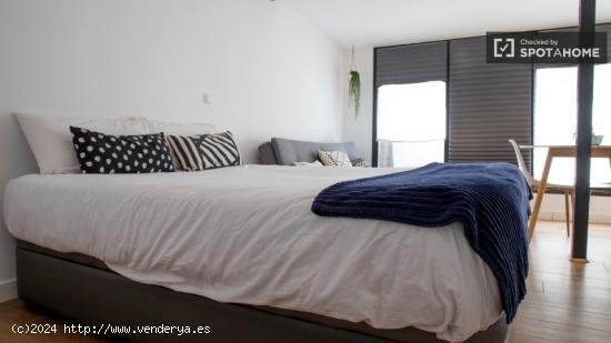 Moderno apartamento estudio con terraza en alquiler en Tetuán - MADRID