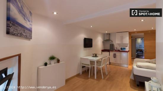 Apartamento entero de 1 dormitorio en Barcelona - BARCELONA