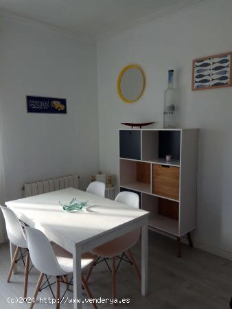 Todo el apartamento de 3 dormitorios en L'Hospitalet de Llobregat. - BARCELONA