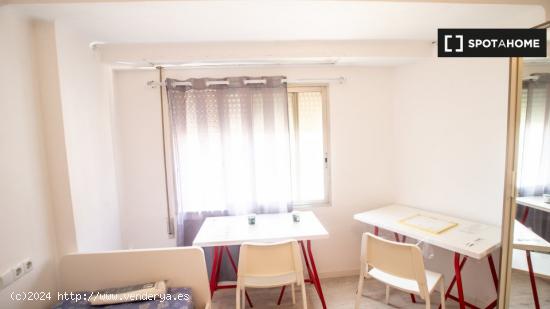 Habitación en piso compartido en valència - VALENCIA